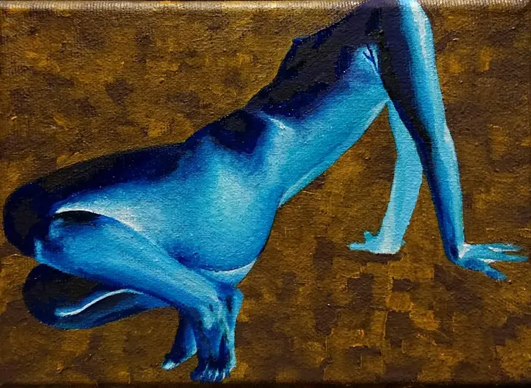 Jagoda Laprus. Obraz olejny 13x18cm. Niebieski akt kobiecy w negatywnie na abstrakcyjnym musztardowym tle