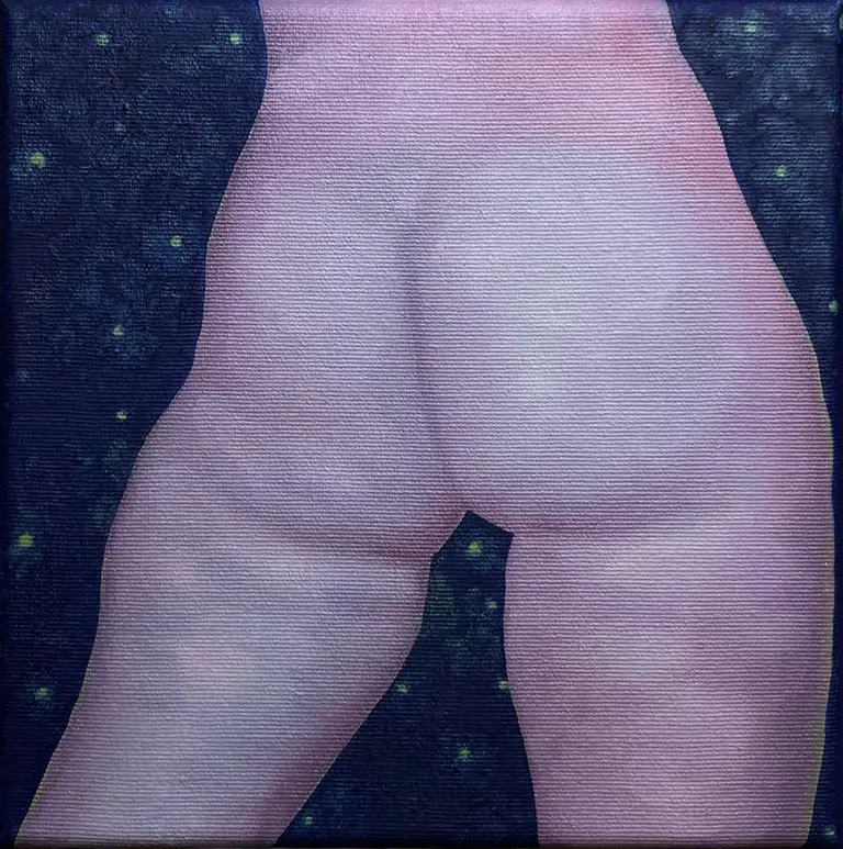 Jagoda Laprus. Obraz olejny 20x20cm. Fioletowy kobiecy akt na rozgwieżdżonym niebie